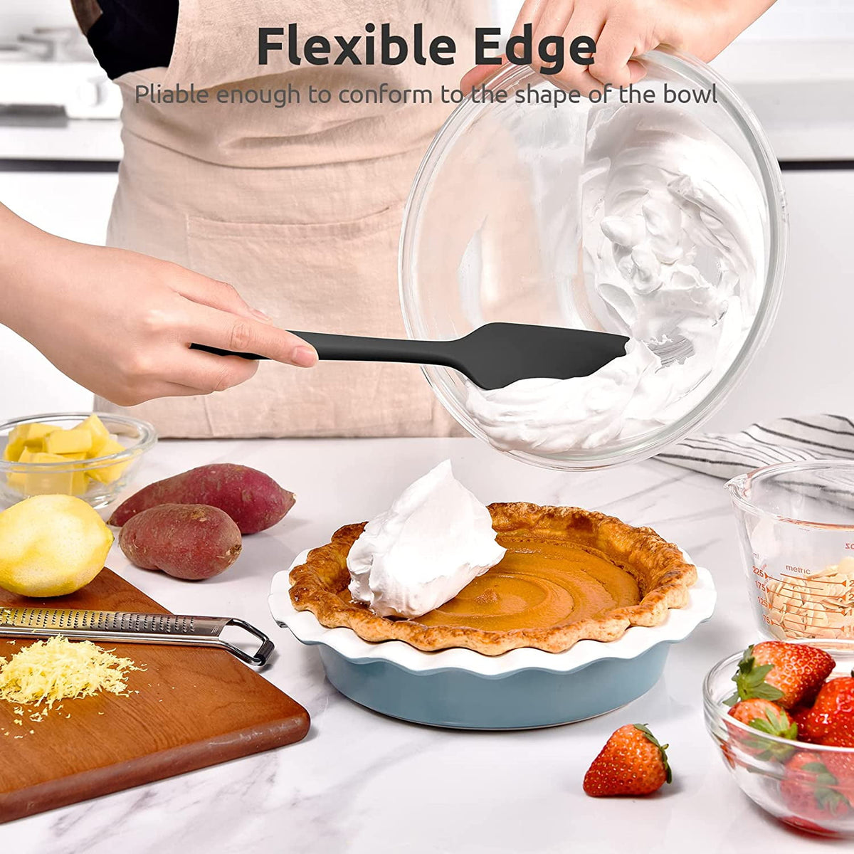 U-Taste Silicone Large Spatula, 600ºF High Heat Resistant Food Grade Rubber Seamless Bowl Scraper for Kitchen Cooking Baking Mixing, 11.38in, Black